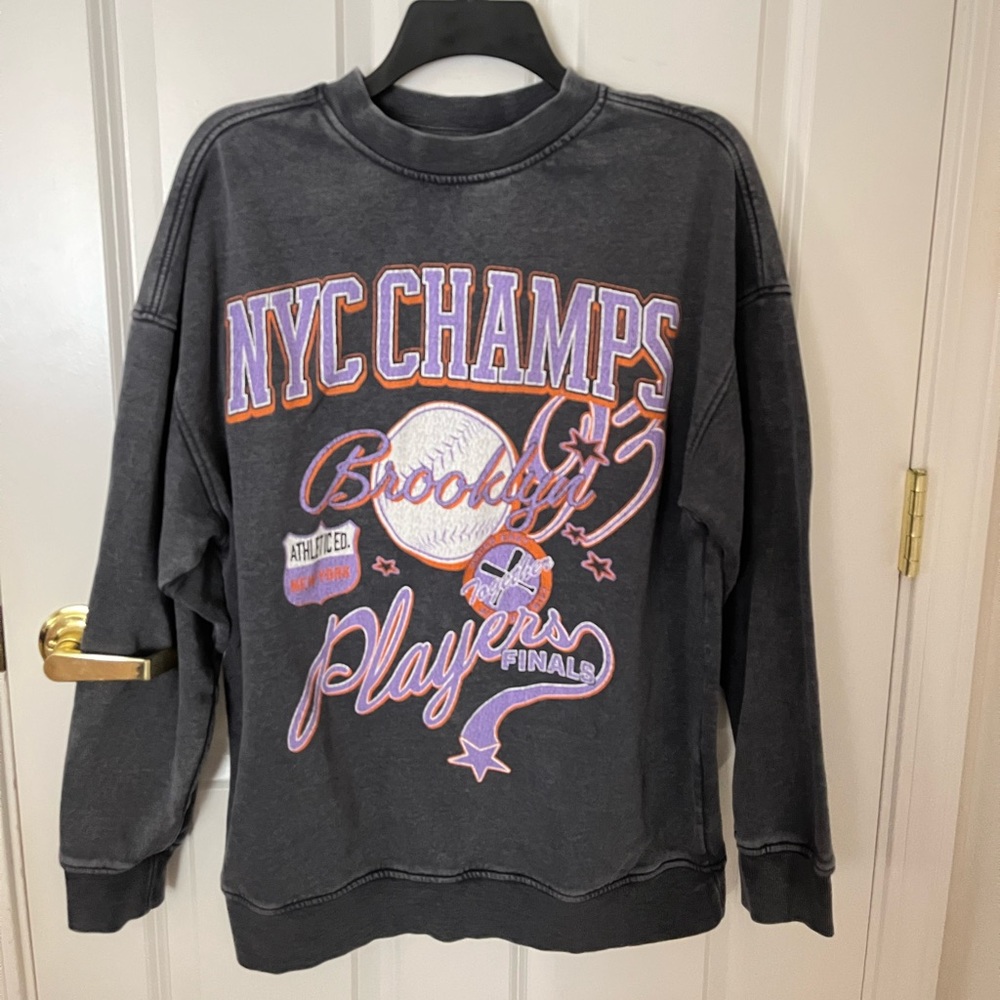H&M Graphic Crewneck Sweatshirt